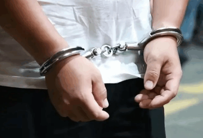抢劫罪与绑架罪的区别是什么?犯抢劫罪如何定刑?-第1张图片